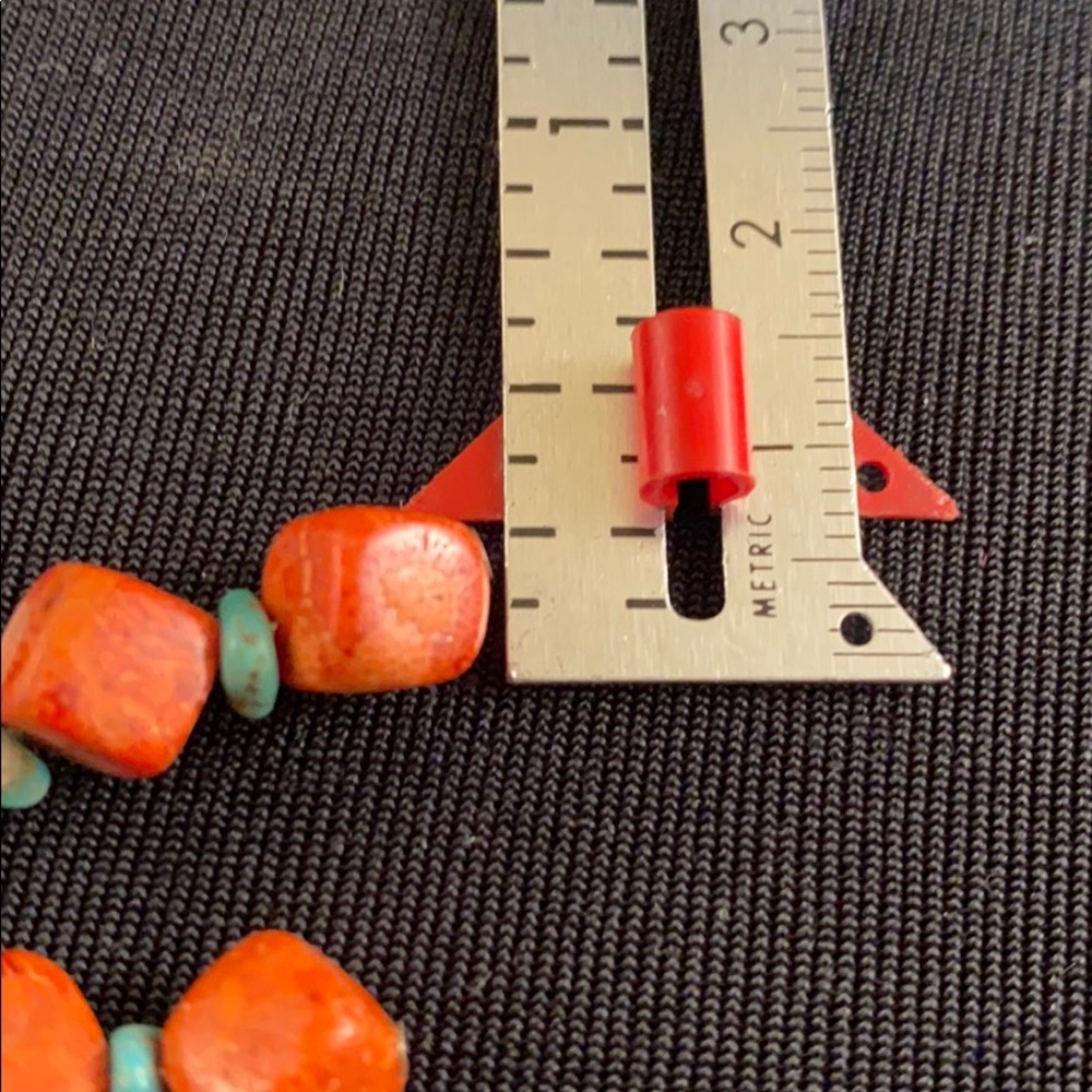 Santa Domingo turquoise and apple coral earrings - Picture 4 of 4